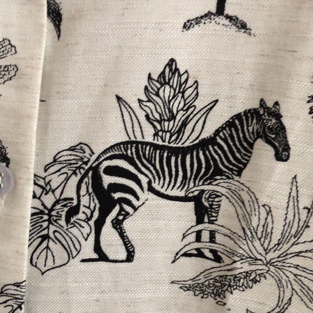 Jane & Delancey Women’s Tropical Safari Print Shirt Blouse Top - Picture 4 of 11